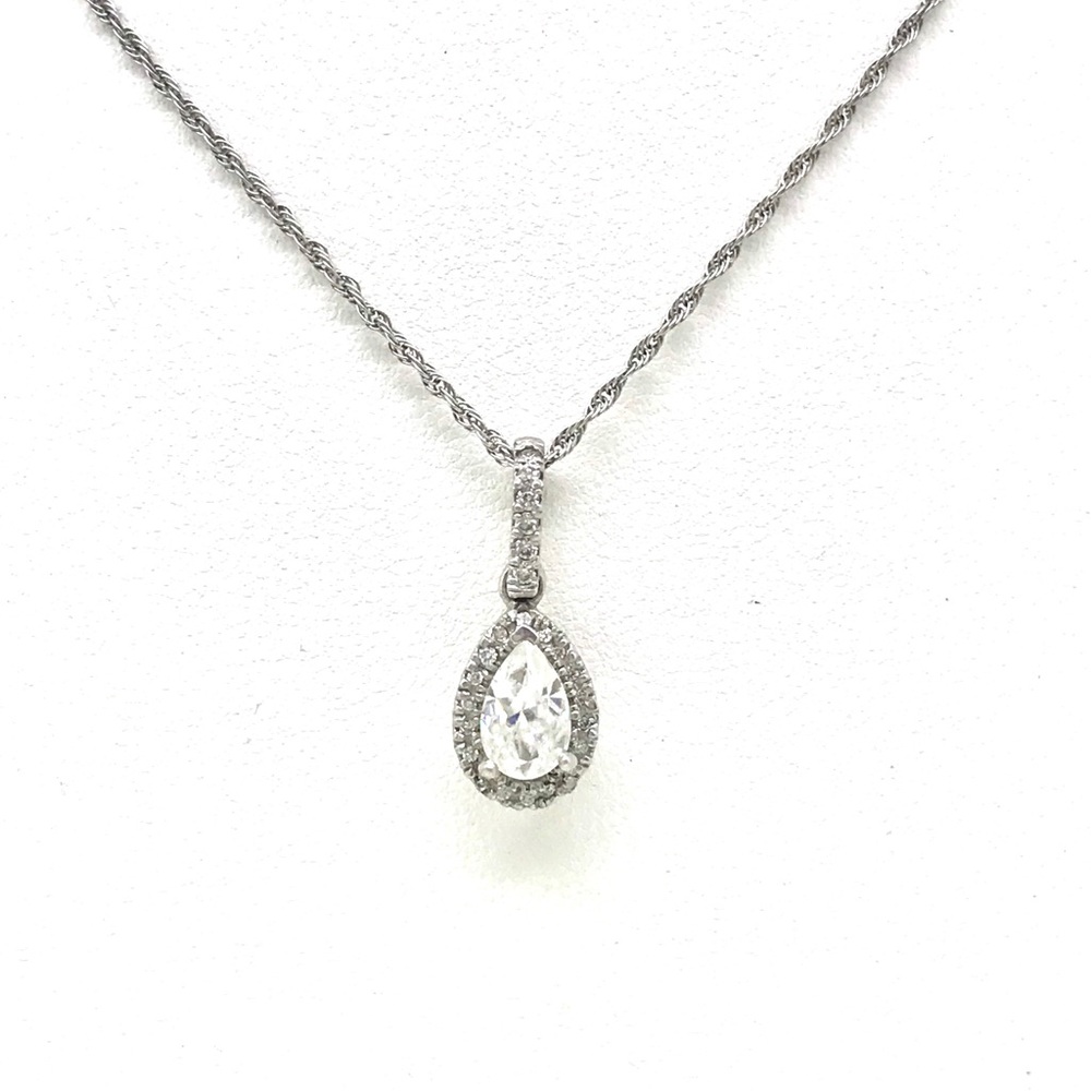 Meet your Posher, Bliss Jewelry - Picture 7 of 16